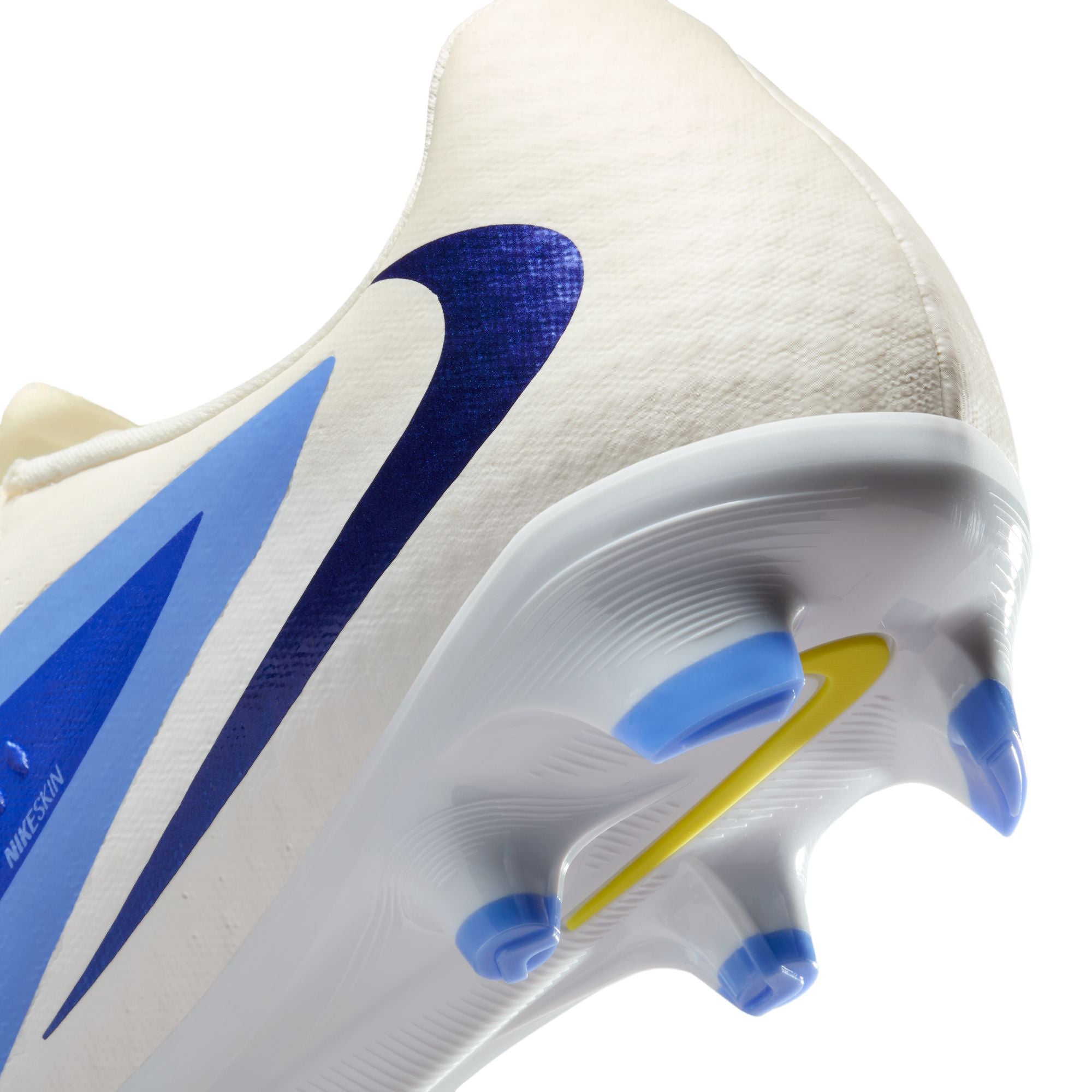 Nike Phantom 6 Low Academy