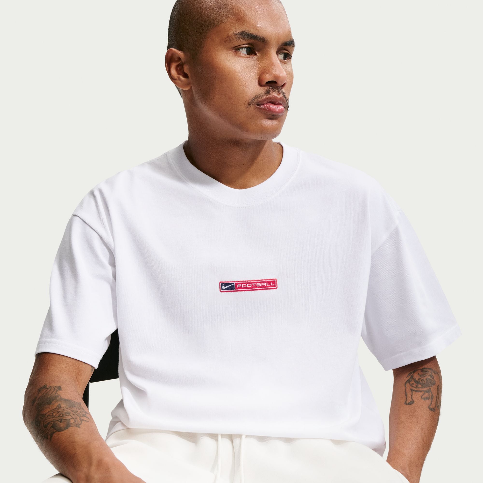 Nike Sportswear Straight Fit T-Shirt