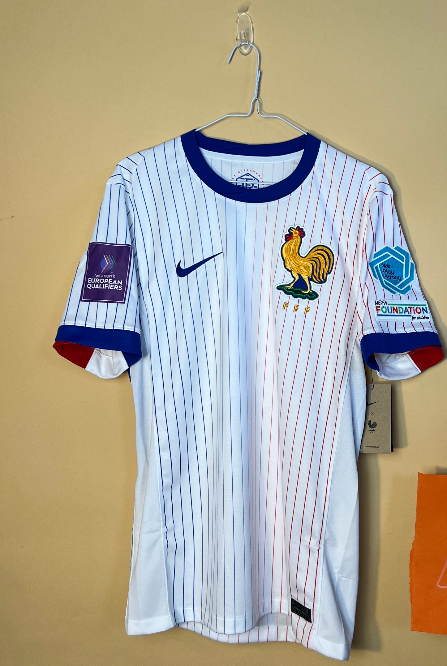 France  Away 2024 Mens Small Shirt