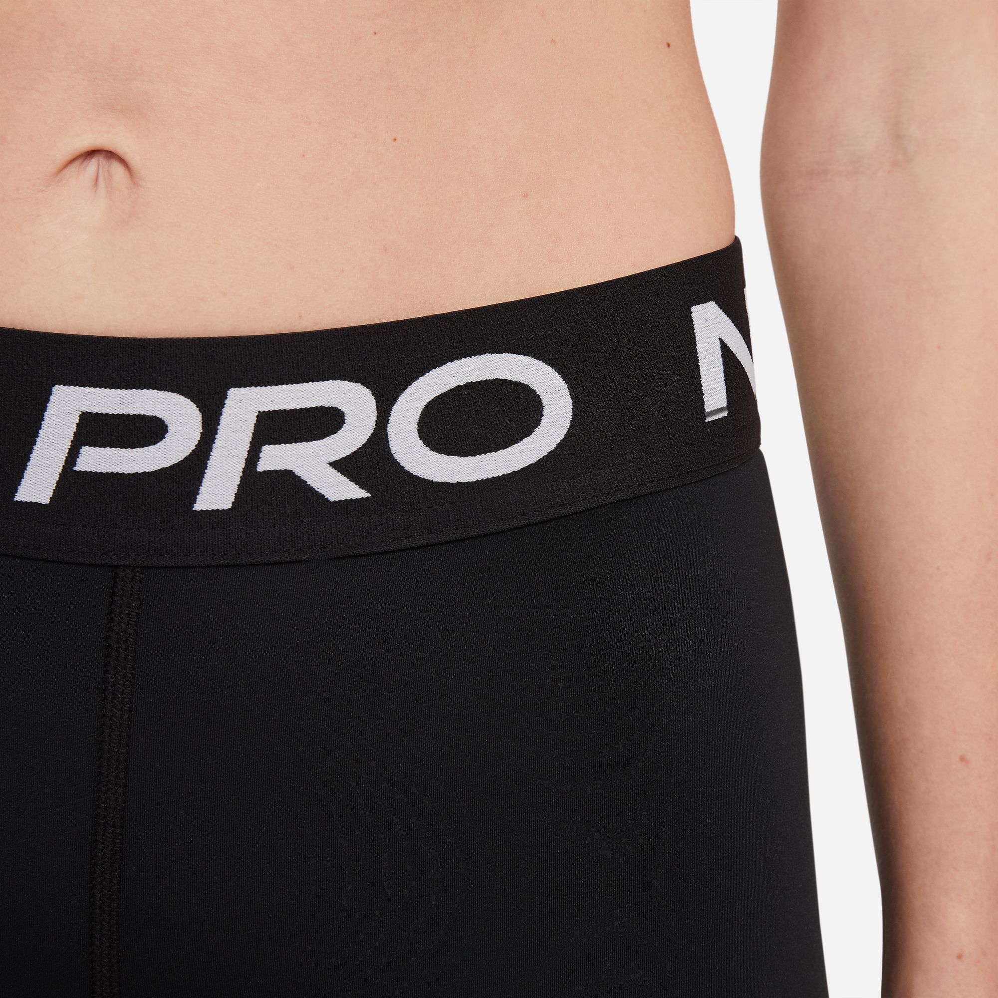 Pantalón corto Nike Pro 365 de 5" para mujer