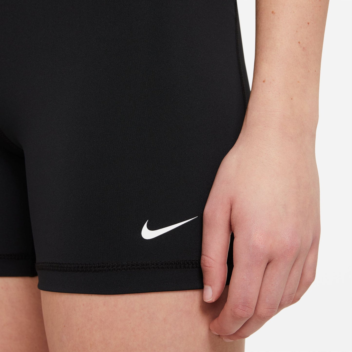 Pantalón corto Nike Pro 365 de 5" para mujer