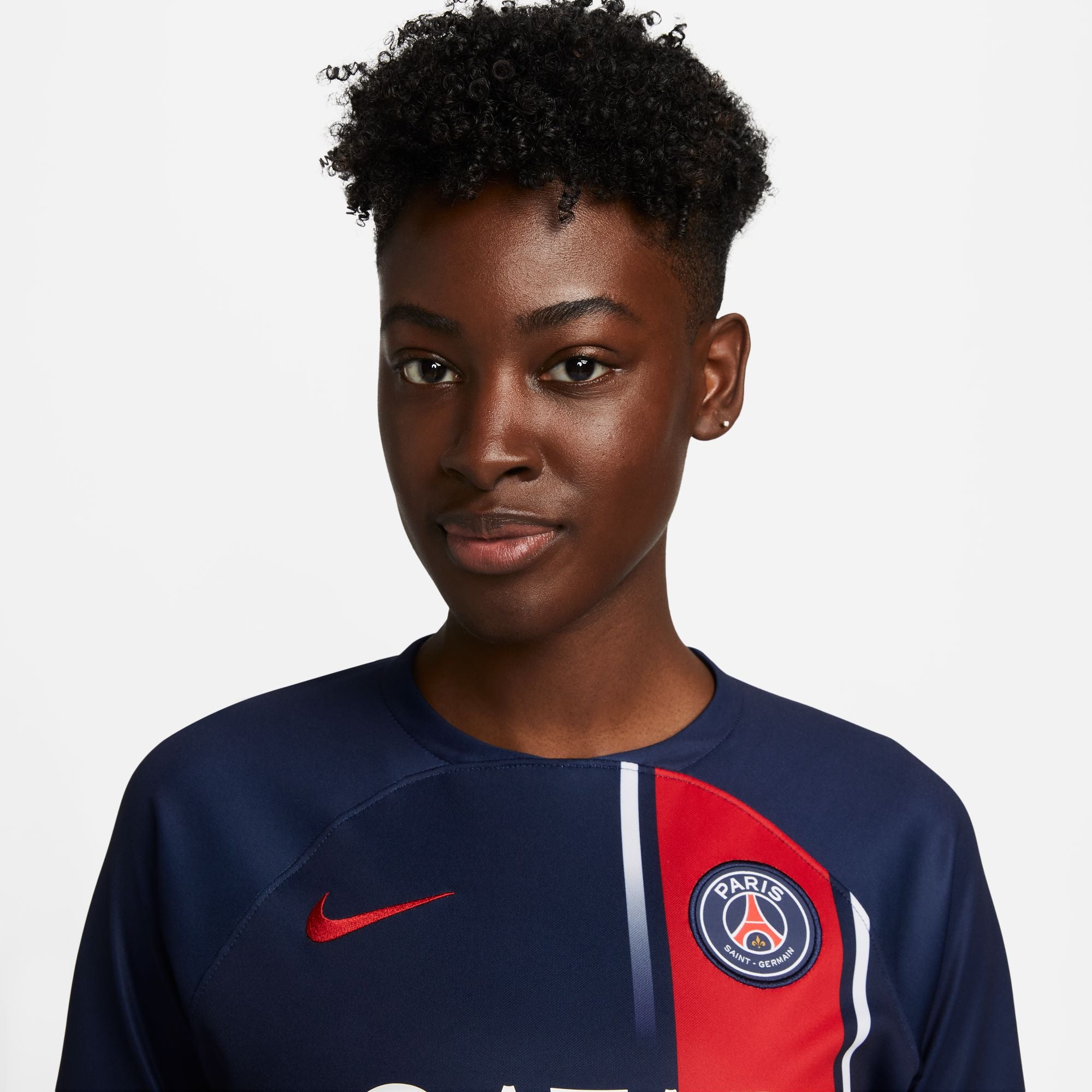 Camiseta Nike Stadium de ajuste curvo de local del París Saint-Germain 2023/24