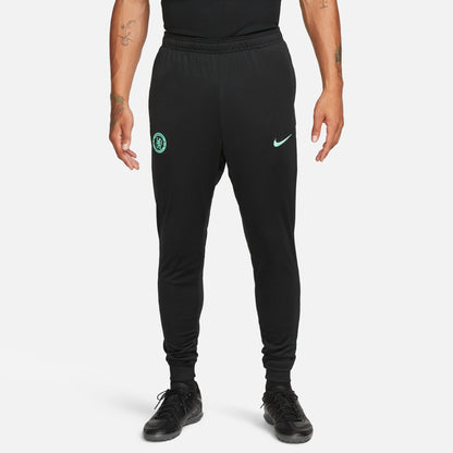 Pantalón deportivo de fútbol Nike Dri-FIT Strike Third del Chelsea FC para hombre