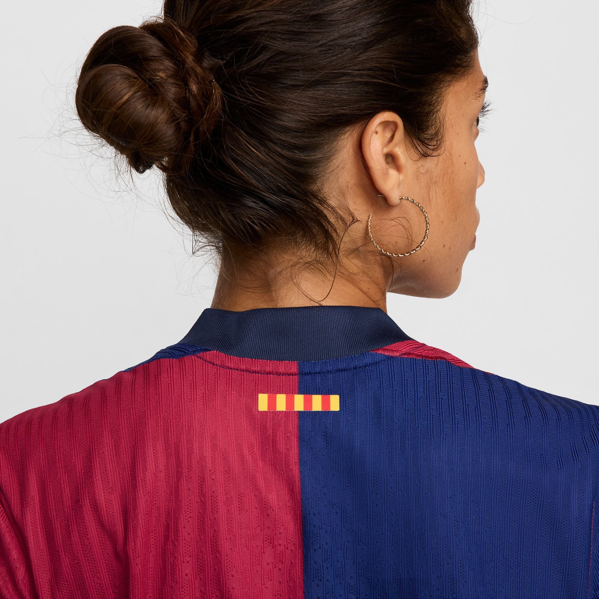 Camiseta Nike Stadium de corte curvo Primera equipación del Barcelona 23/24