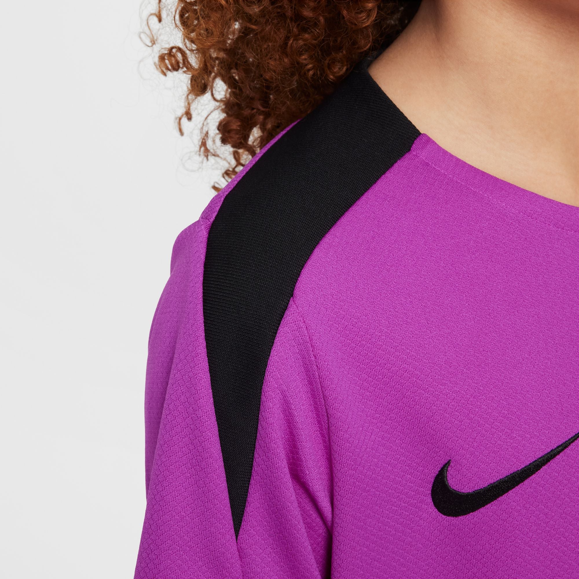 England Strike Big Kids' Nike Dri-FIT Soccer Short-Sleeve Top
