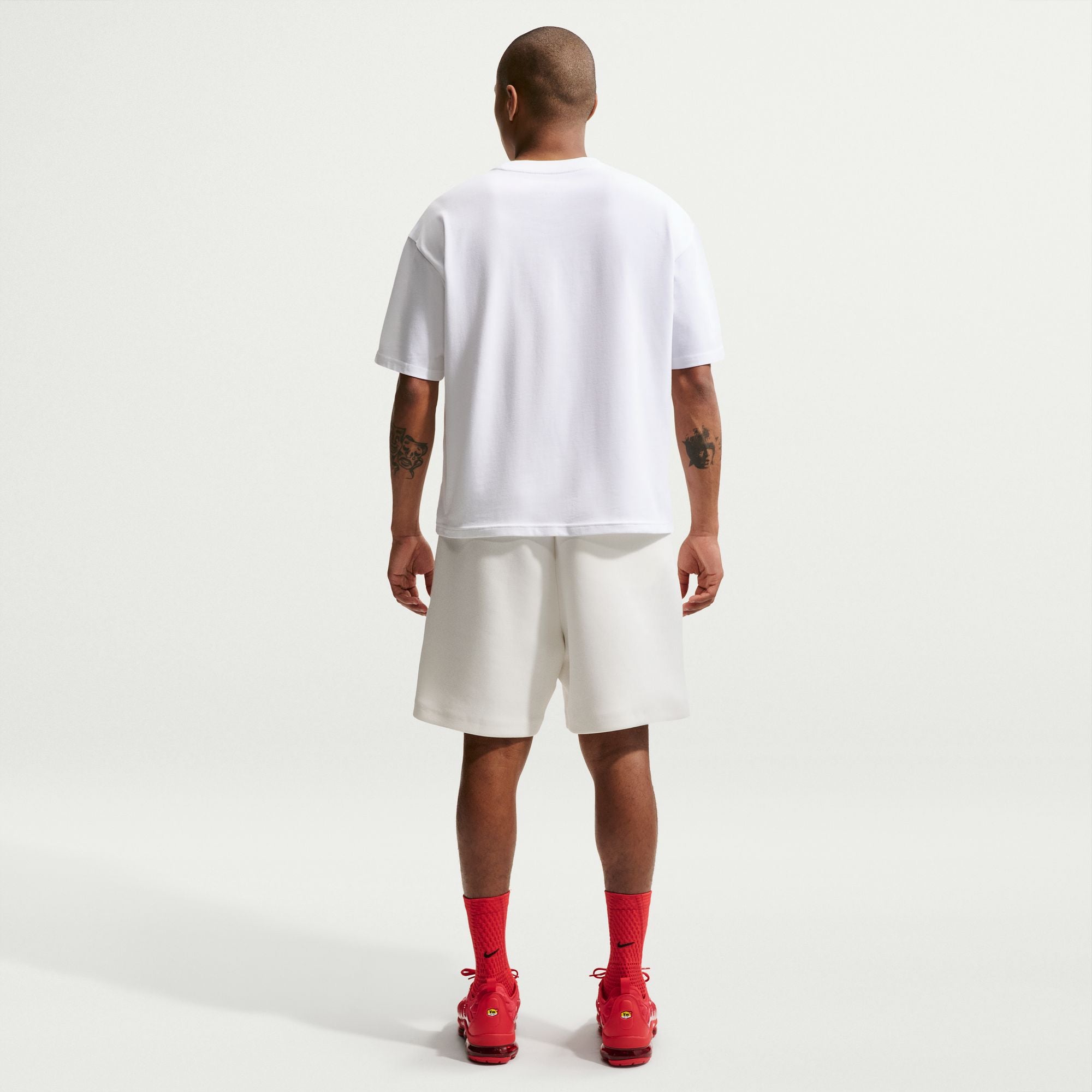 Nike Sportswear Straight Fit T-Shirt