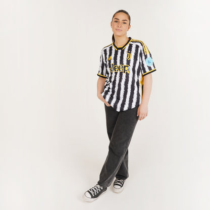 Camiseta Adidas Stadium de corte recto de primera equipación de la Juventus 23/24