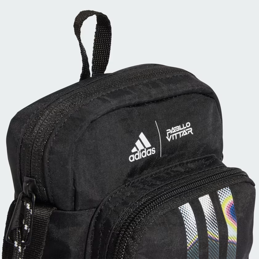 Adidas Pride Organiser