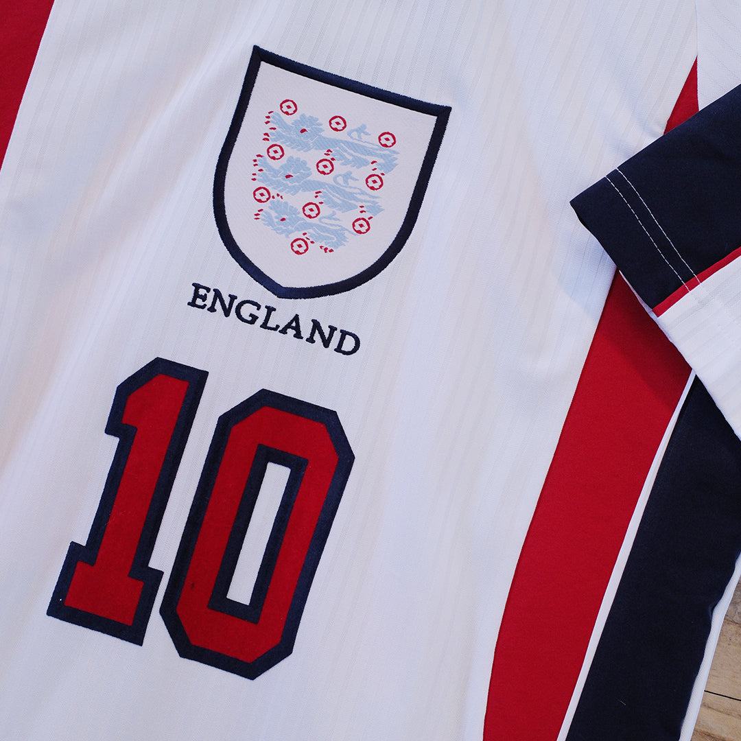 Retro 1998 England Shirt (SMITH 10)