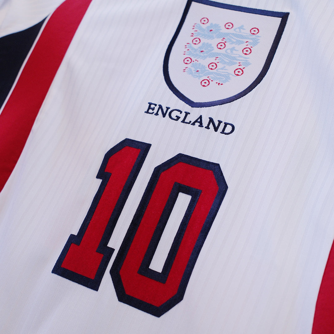 Retro 1998 England Shirt (SMITH 10)